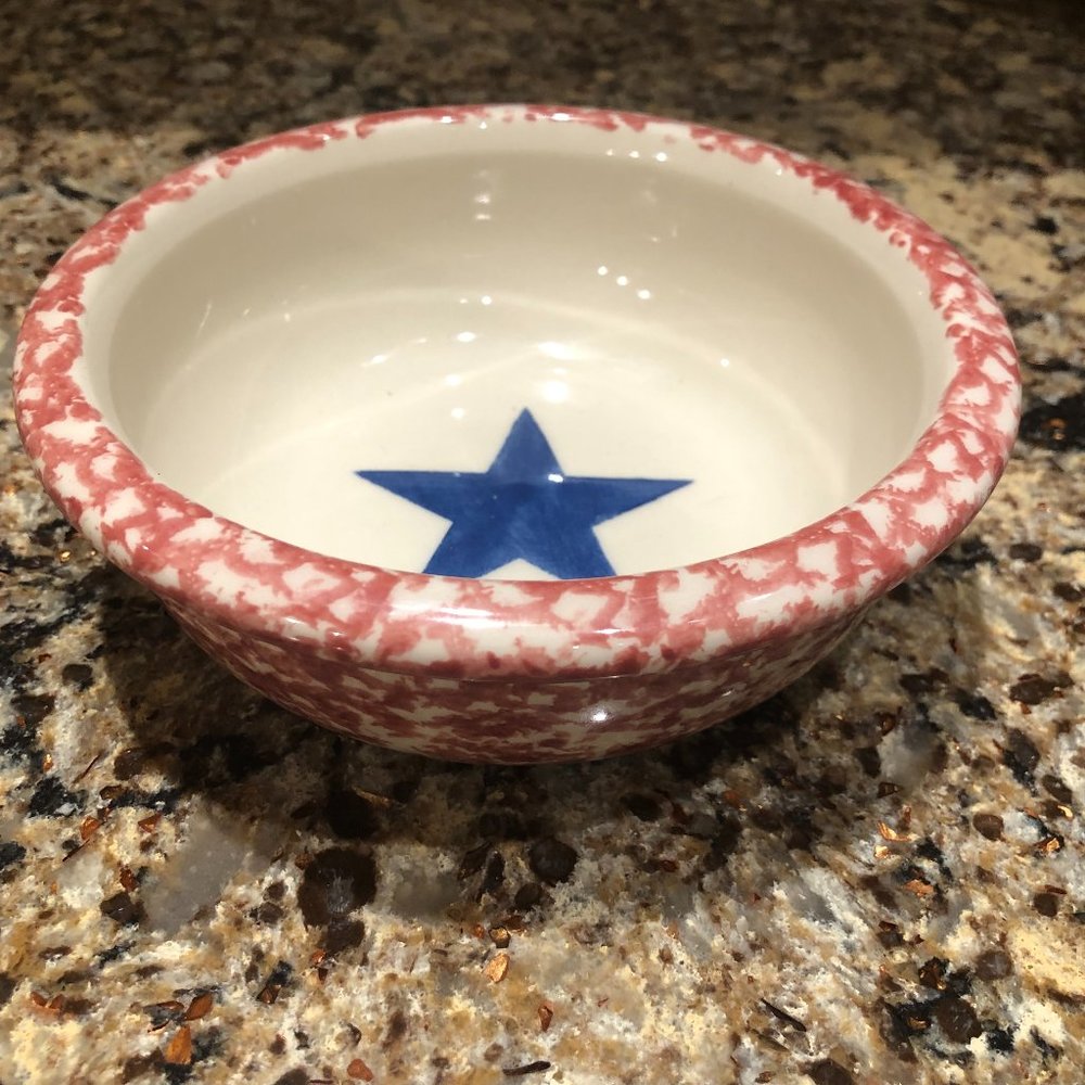 Gerald E Henn - Roseville Spongeware "Old Glory" American Blue Star Bowls (2)